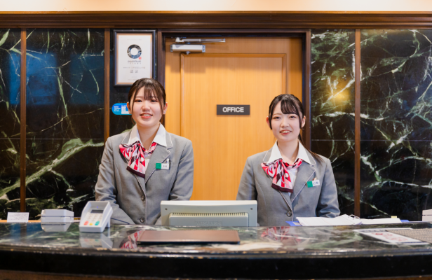 採用サイトへ