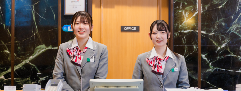 採用サイトへ